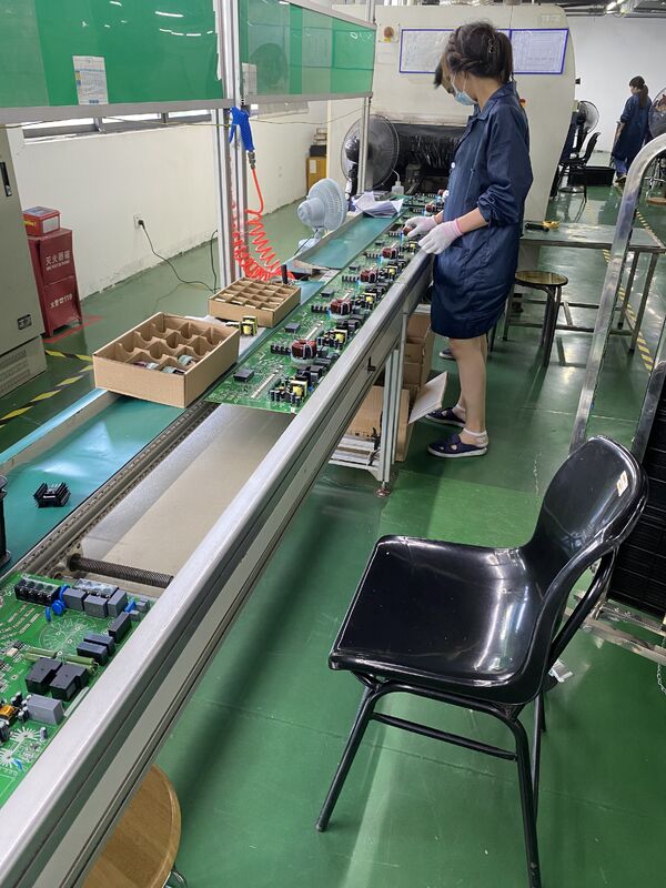 Минимальный диаметр отверстия 0,1 мм, сборка печатной платы для связи, разработанная в соответствии со стандартами ROHS, толщина платы от 0,2 до 6 мм для обеспечения соединения