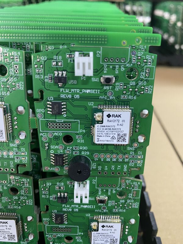 Максимальный размер ПКБ 6001200мм Промышленная сборка печатных схем на заказ Решения для сложных электронных приложений и производительности