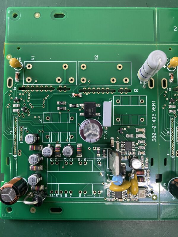 Сборка промышленных печатных плат CEM-1 толщиной 0,3 мм и 6 мм, а также долговечные компоненты для промышленных электронных устройств