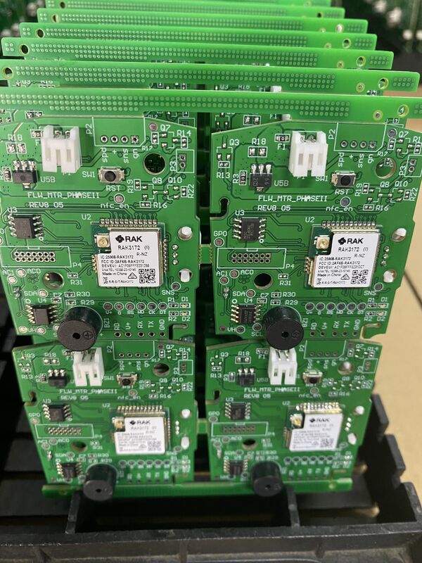 Сборка промышленных печатных плат CEM-1 толщиной 0,3 мм и 6 мм, а также долговечные компоненты для промышленных электронных устройств